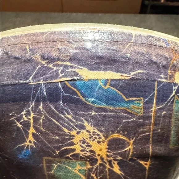 Remo Doumbek Drum 7.5" in Night Fantasy Finish - Picture 3 of 7